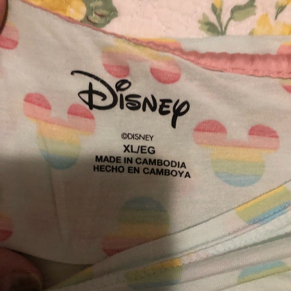 Disney Costco Pajama set - Picture 1 of 6